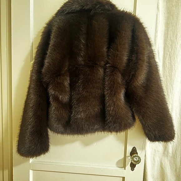 NWT Gap x Sandy Liang Vegan Fur Half-Zip Pullover - Picture 5 of 5